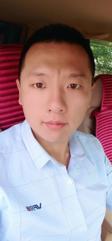 霄上的第一张照片--南京相亲服务中心