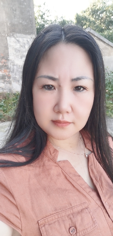 乖乖一女的第二张照片--南京相亲服务中心