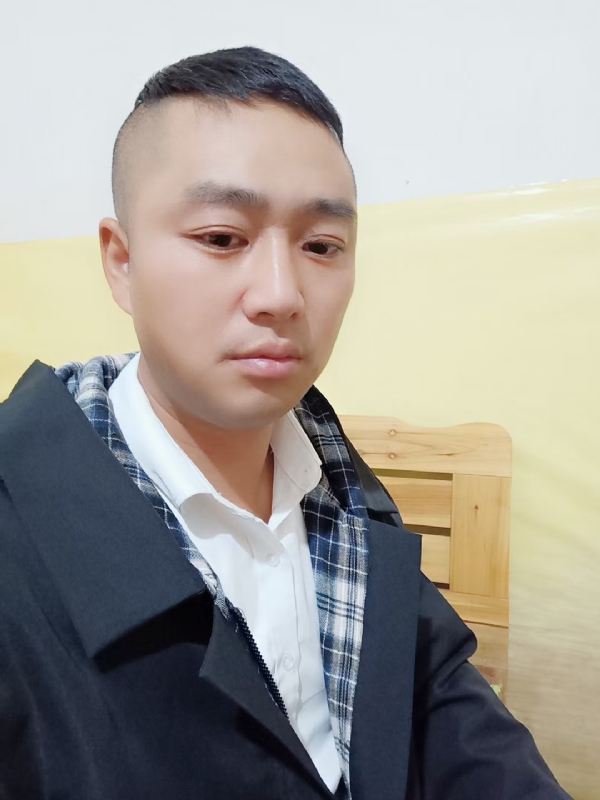 小天的第一张照片--南京相亲服务中心