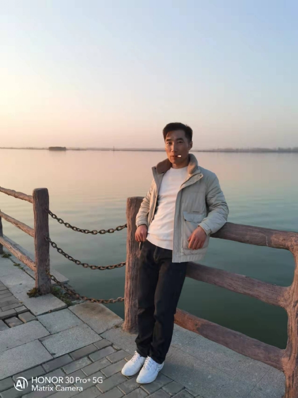 望月兔的第一张照片--南京相亲服务中心