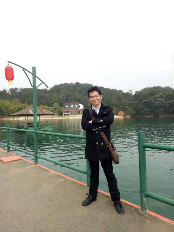 缘分不期而遇的第一张照片--南京相亲服务中心