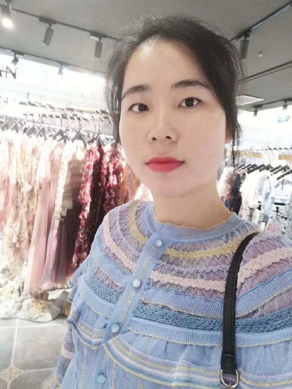 团笑的第一张照片--南京相亲服务中心