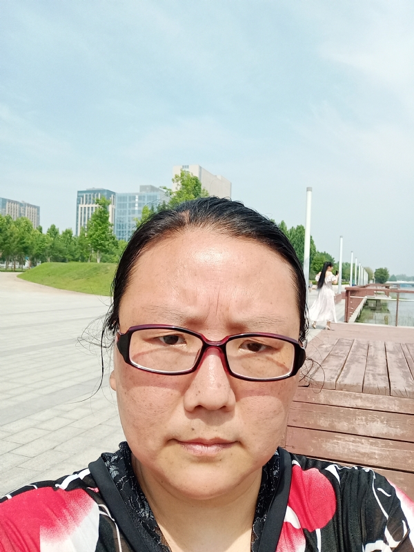 苦乐的第四张照片--南京相亲服务中心