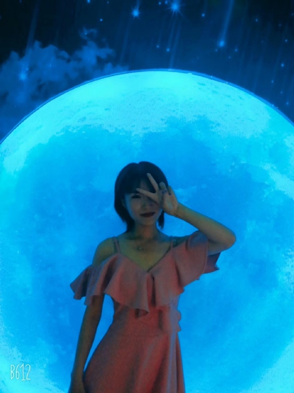 Smile的第一张照片--南京相亲服务中心