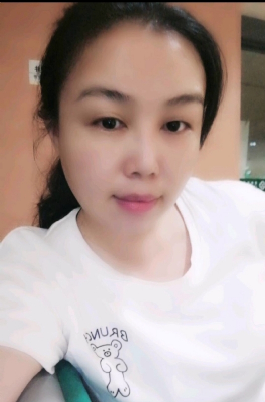 淡淡的云的第一张照片--南京相亲服务中心