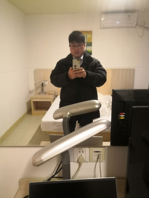 胡先生的第二张照片--南京相亲服务中心