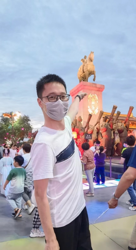 一休哥的第一张照片--南京相亲服务中心