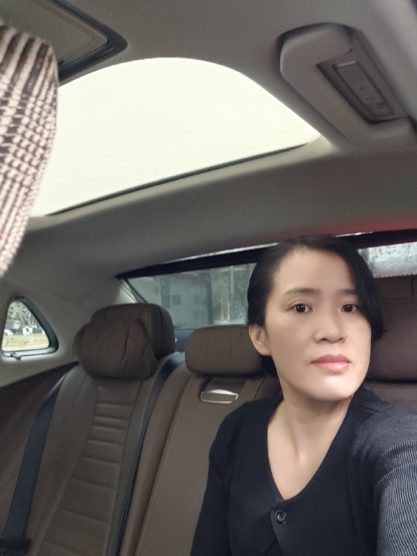 烟雨如墨的第一张照片--南京相亲服务中心