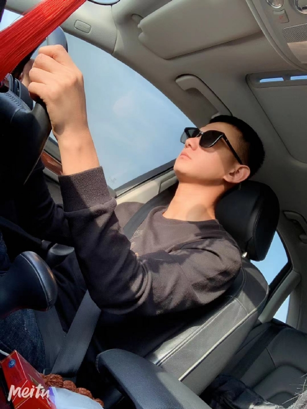 小五的第一张照片--南京相亲服务中心