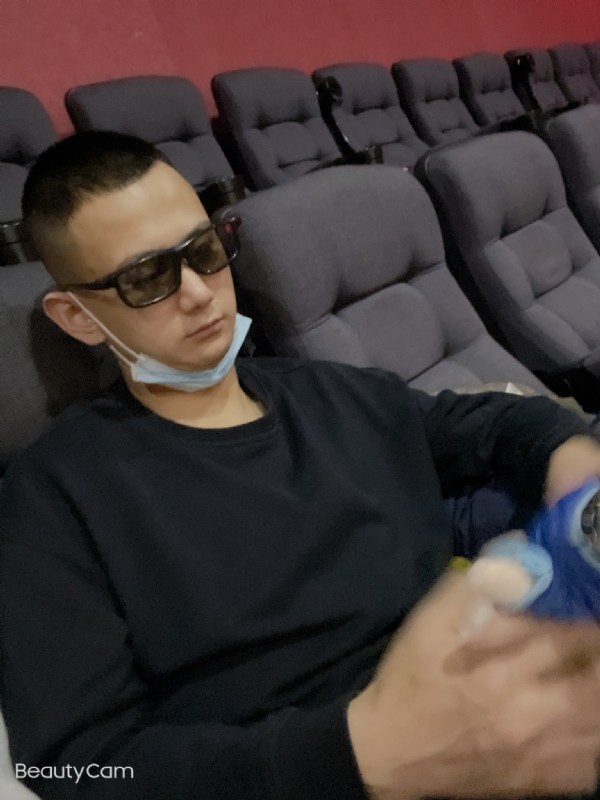 小五的第三张照片--南京相亲服务中心