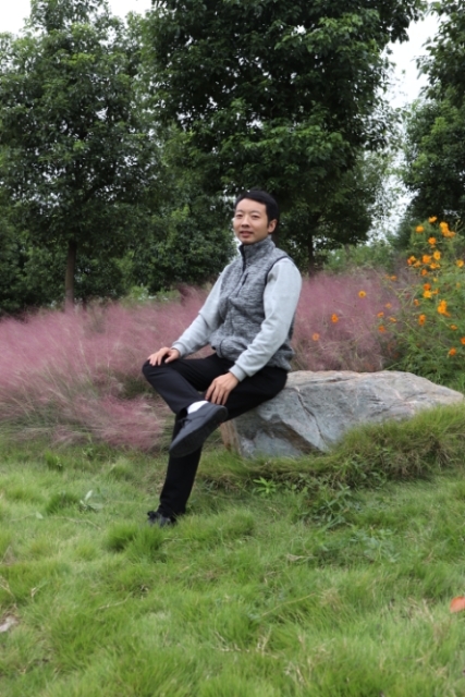 严小木的第一张照片--南京相亲服务中心