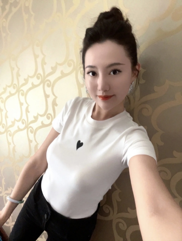 雨熙的第一张照片--南京相亲服务中心