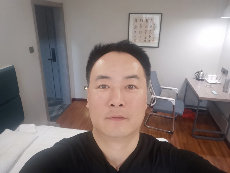 莫待花落空折枝的第一张照片--南京相亲服务中心