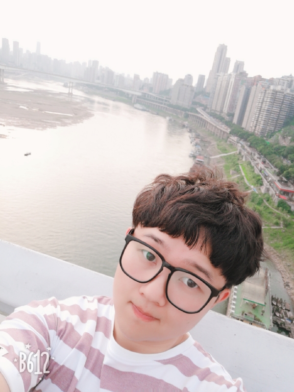 白夜行中人的第二张照片--南京相亲服务中心