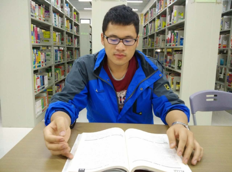 鲮的第四张照片--南京相亲服务中心