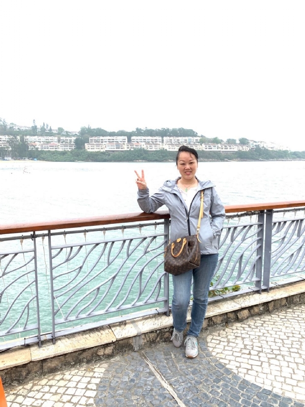 梅子的第二张照片--南京相亲服务中心