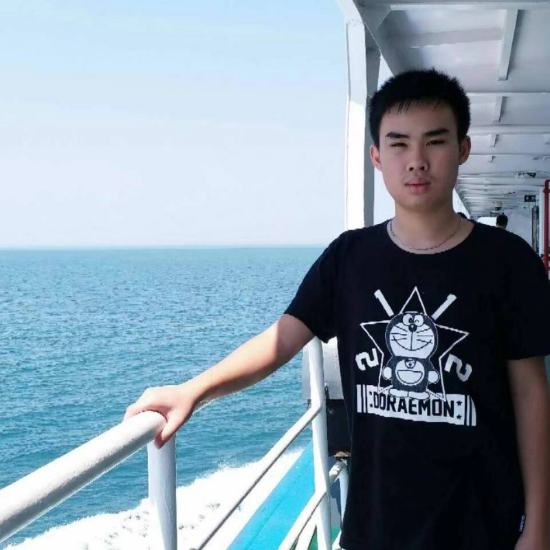 小绅士的第一张照片--南京相亲服务中心