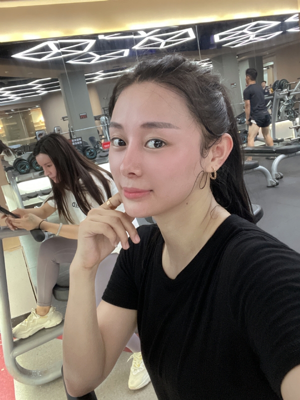 凉人心的第三张照片--南京相亲服务中心