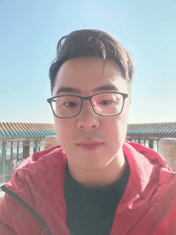 不爱吃竹子的小熊的第二张照片--南京相亲服务中心