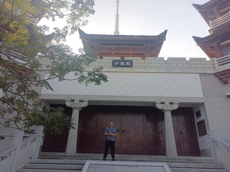 春夏秋冬的第一张照片--南京相亲服务中心