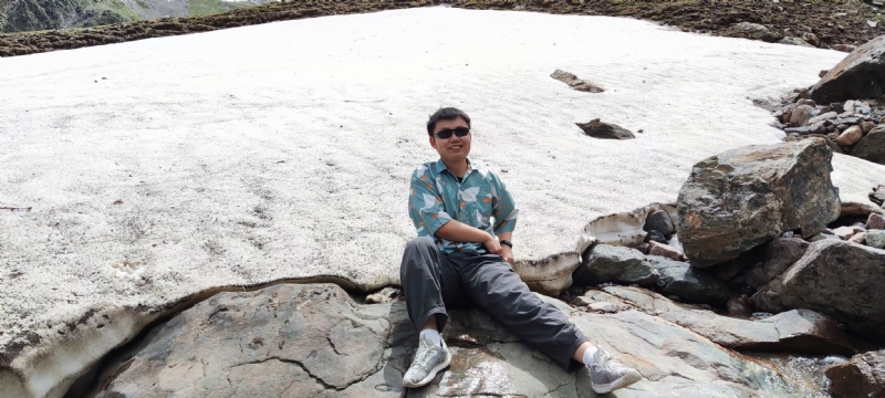 顶顶少年的第一张照片--南京相亲服务中心