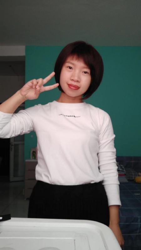 向日葵的第一张照片--南京相亲服务中心