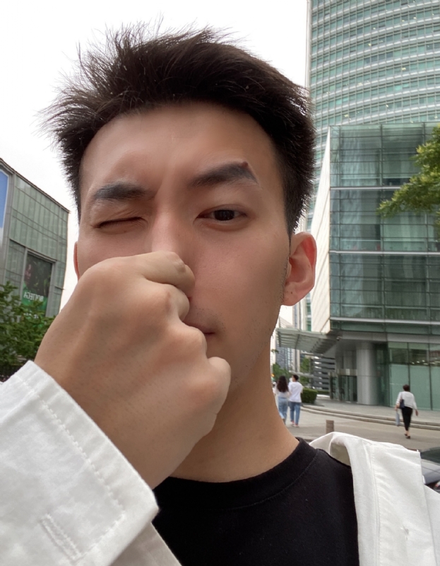 绝世大冤种的第四张照片--南京相亲服务中心