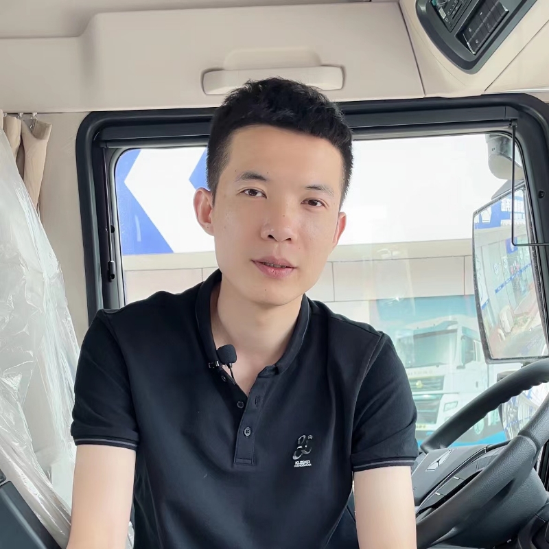 胡一凡的第二张照片--南京相亲服务中心