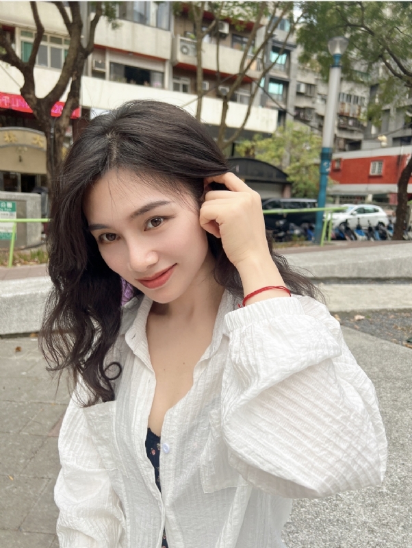 韵韵的第一张照片--南京相亲服务中心