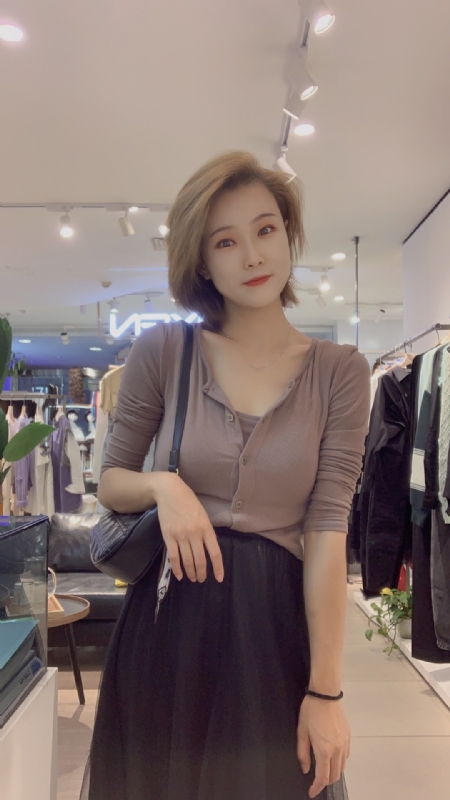 大婷子的第一张照片--南京相亲服务中心