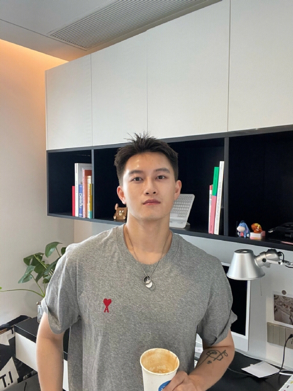 月光之下的第二张照片--南京相亲服务中心