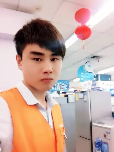 罗自强的第二张照片--南京相亲服务中心