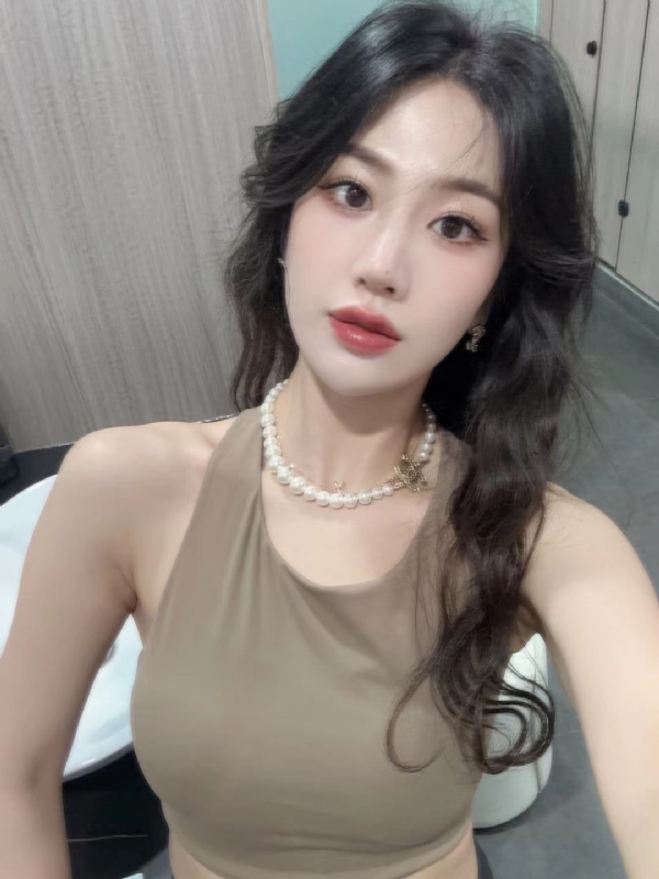 Alma的第二张照片--南京相亲服务中心