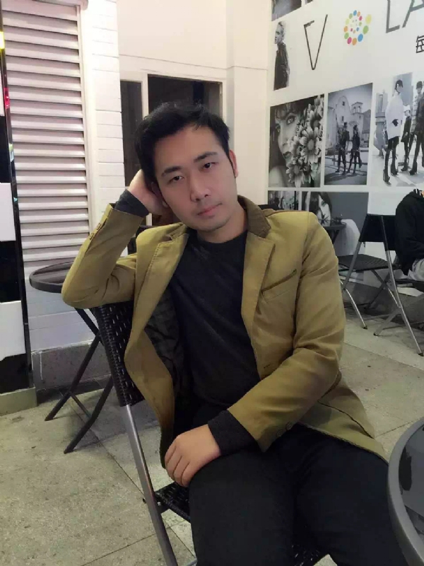 Pretty杨的第一张照片--南京相亲服务中心