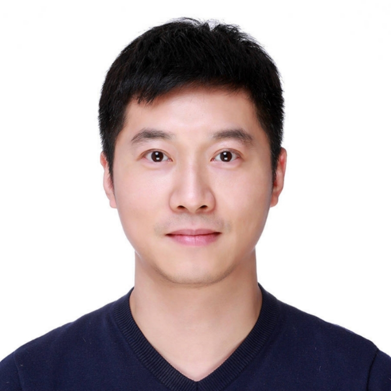 大手牵小手的第一张照片--南京相亲服务中心