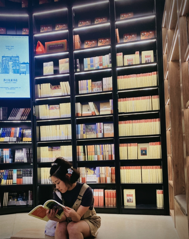 嘉佳的第一张照片--南京相亲服务中心