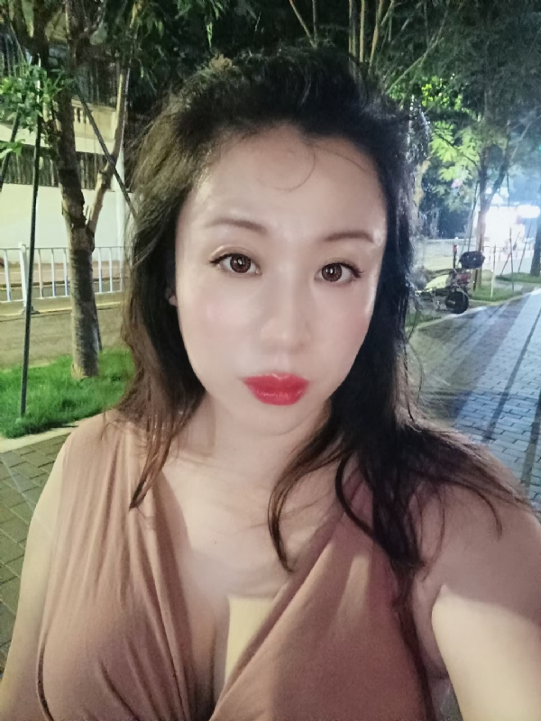 叶子青青的第二张照片--南京相亲服务中心