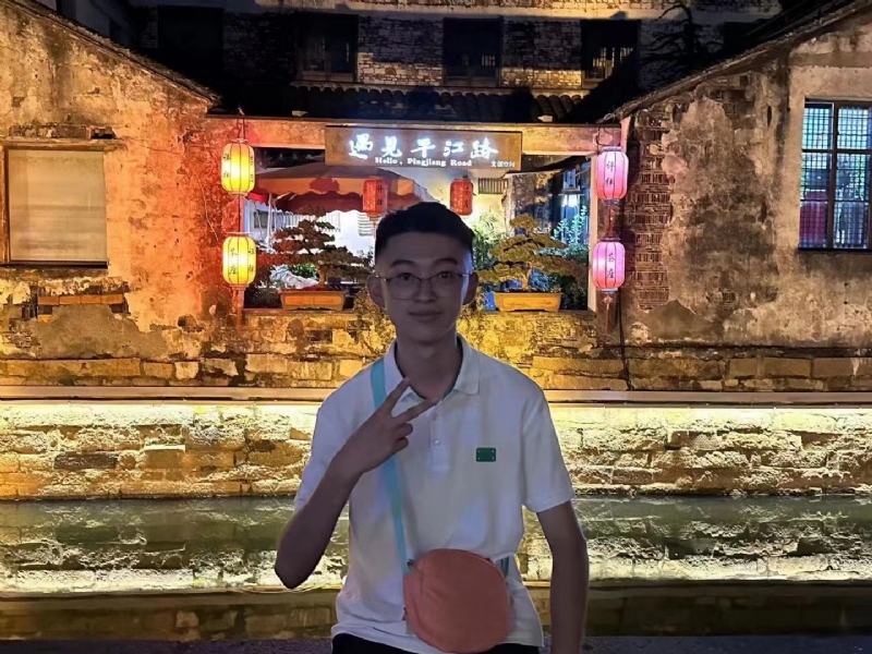 李四的第一张照片--南京相亲服务中心