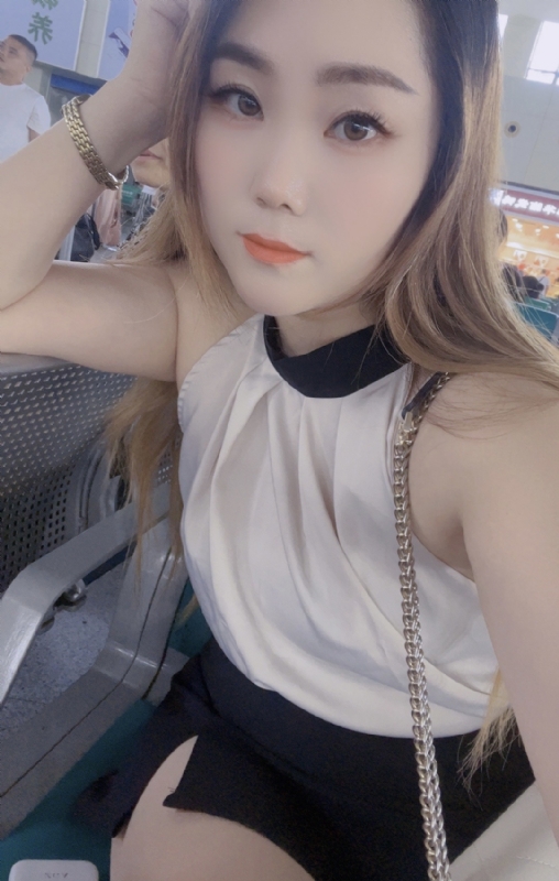 媛媛的第三张照片--南京相亲服务中心