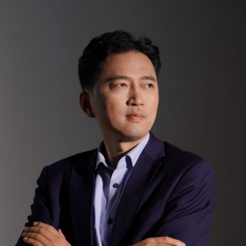 诗与远方的第一张照片--南京相亲服务中心