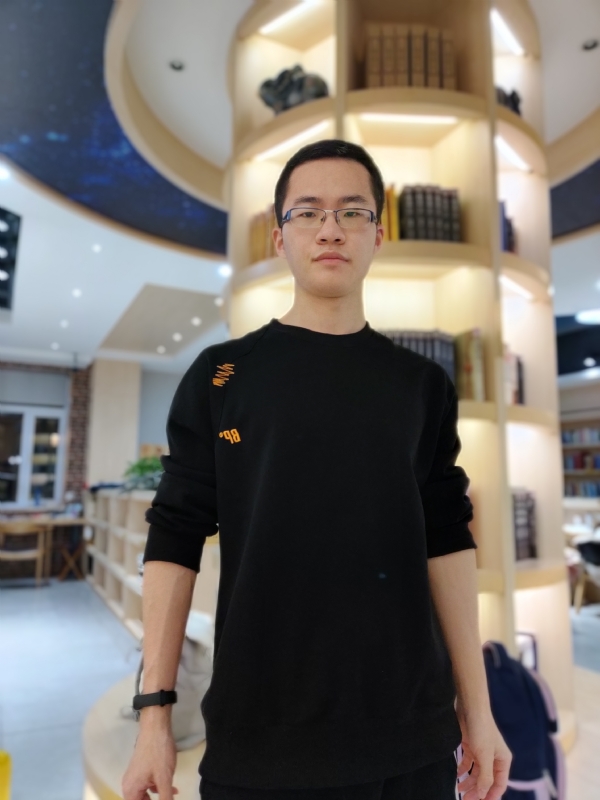 轩墨的第一张照片--南京相亲服务中心