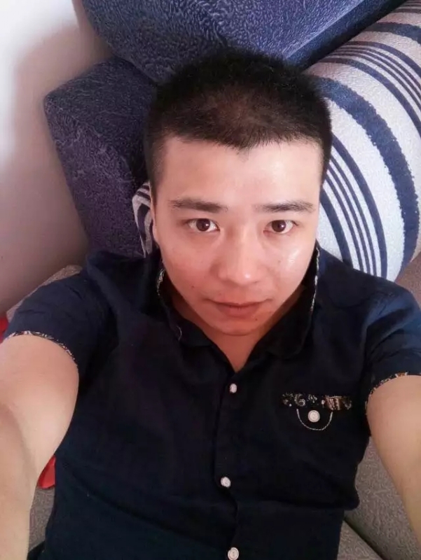 漫步的面包的第一张照片--南京相亲服务中心