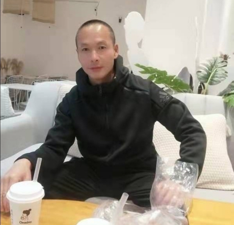 春满的第一张照片--南京相亲服务中心