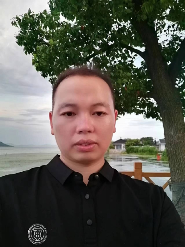 一起说晚安的第一张照片--南京相亲服务中心