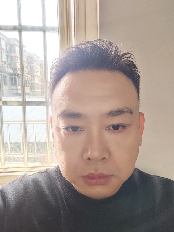 爱人先爱己的第一张照片--南京相亲服务中心