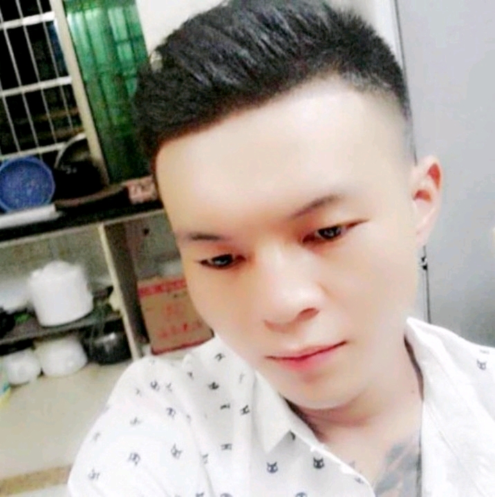 子龙的第一张照片--南京相亲服务中心