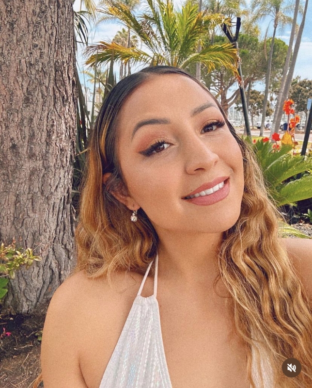 Tina的第一张照片--南京相亲服务中心