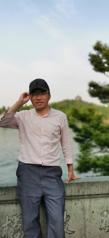 大叔有点忙的第三张照片--南京相亲服务中心