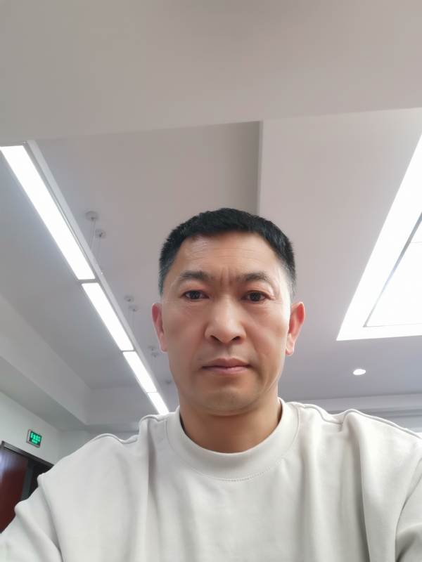 知足常乐的第一张照片--南京相亲服务中心