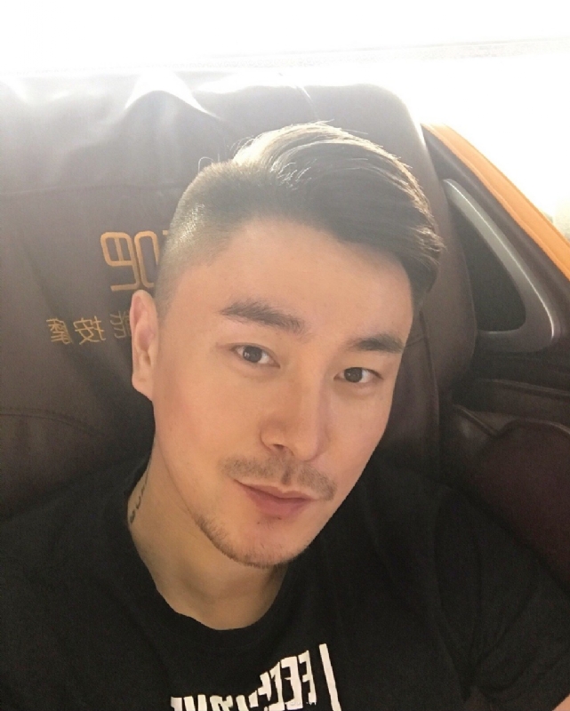 郑Sir的第二张照片--南京相亲服务中心